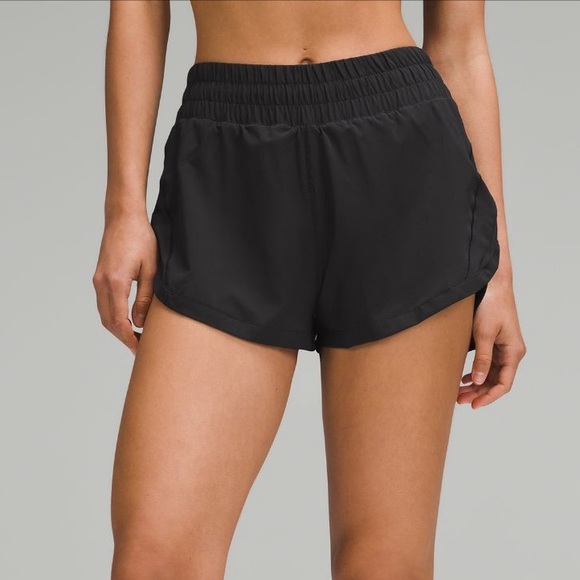 Lululemon black shorts - Picture 4 of 5